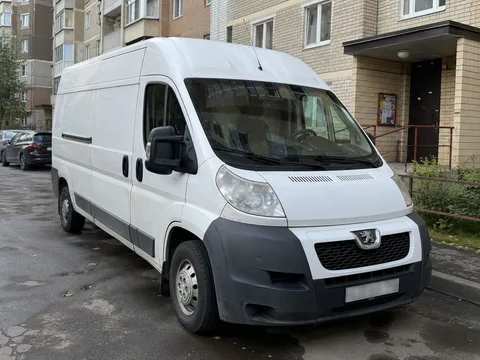 Peugeot Boxer · Фургон · 2,5 т — перевозчик Грузоперевозки: область, межгород, город (24 часа), Екатеринбург